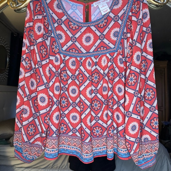 Flying Tomato Tops - Flying tomato Boho, long sleeve blouse size small